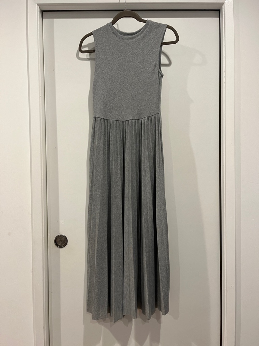 Mango Light Gray Ribbed Crewneck pleated maxi dress